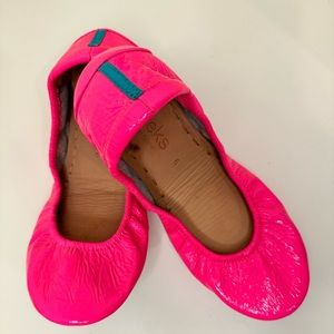 Limited Edition Pink Pop Neon Tieks ballet flats worn twice